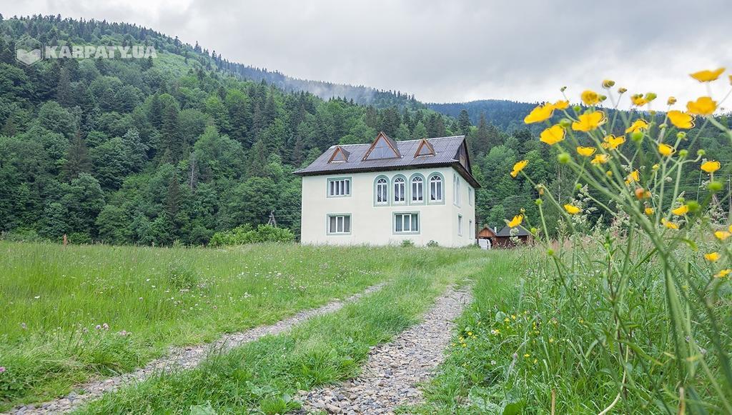 Schedryk Hotel Mîkulîciîn Exterior foto